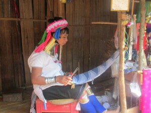 Karen Tribeswoman weaving